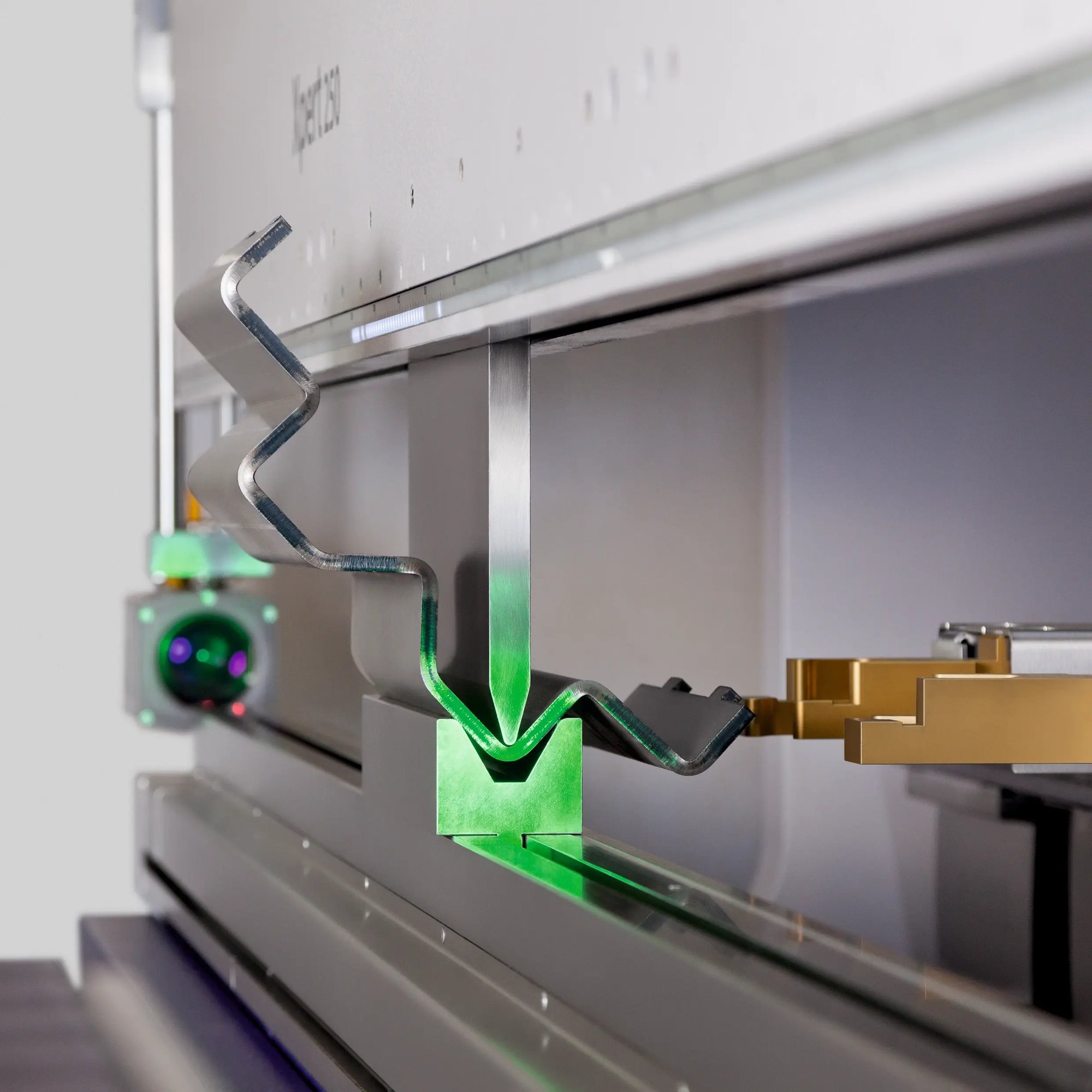 Good formability and machinability