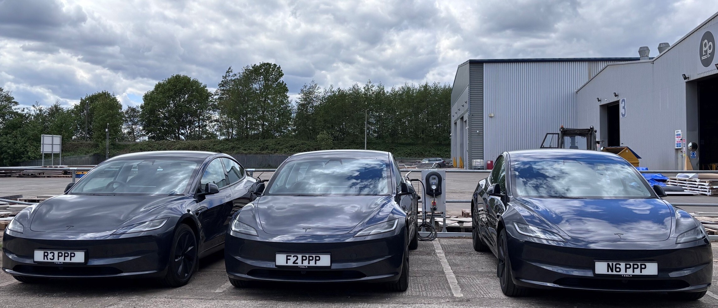 Tesla2