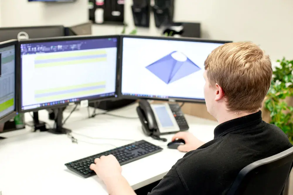 CAD Services with PP Group Designer (blur monitors)- 1