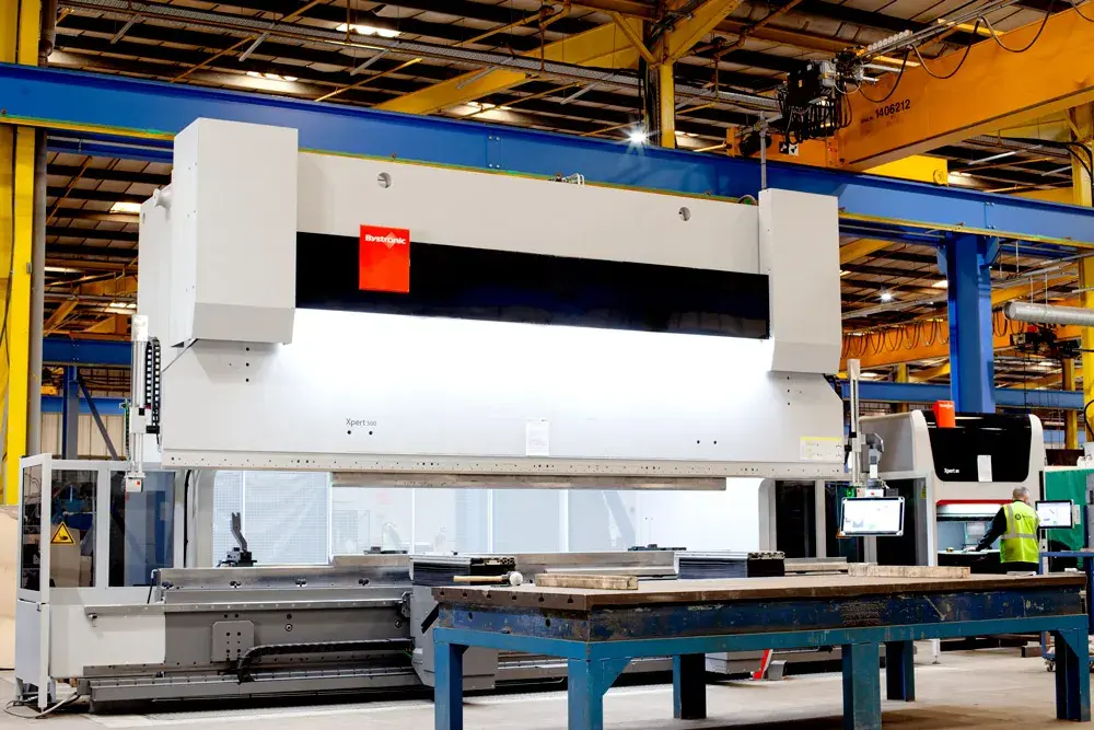 Press Braking bay with PP Group operator on the smaller machine